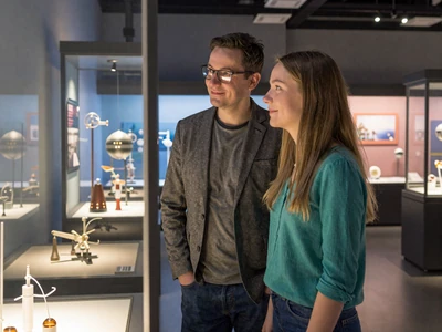 Ryan and Natalia visiting a science museum together, a real international marriage success story from Drogul