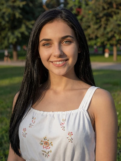 Cristina, 24, Moldovan woman from Chișinău ready for international dating and meaningful connection